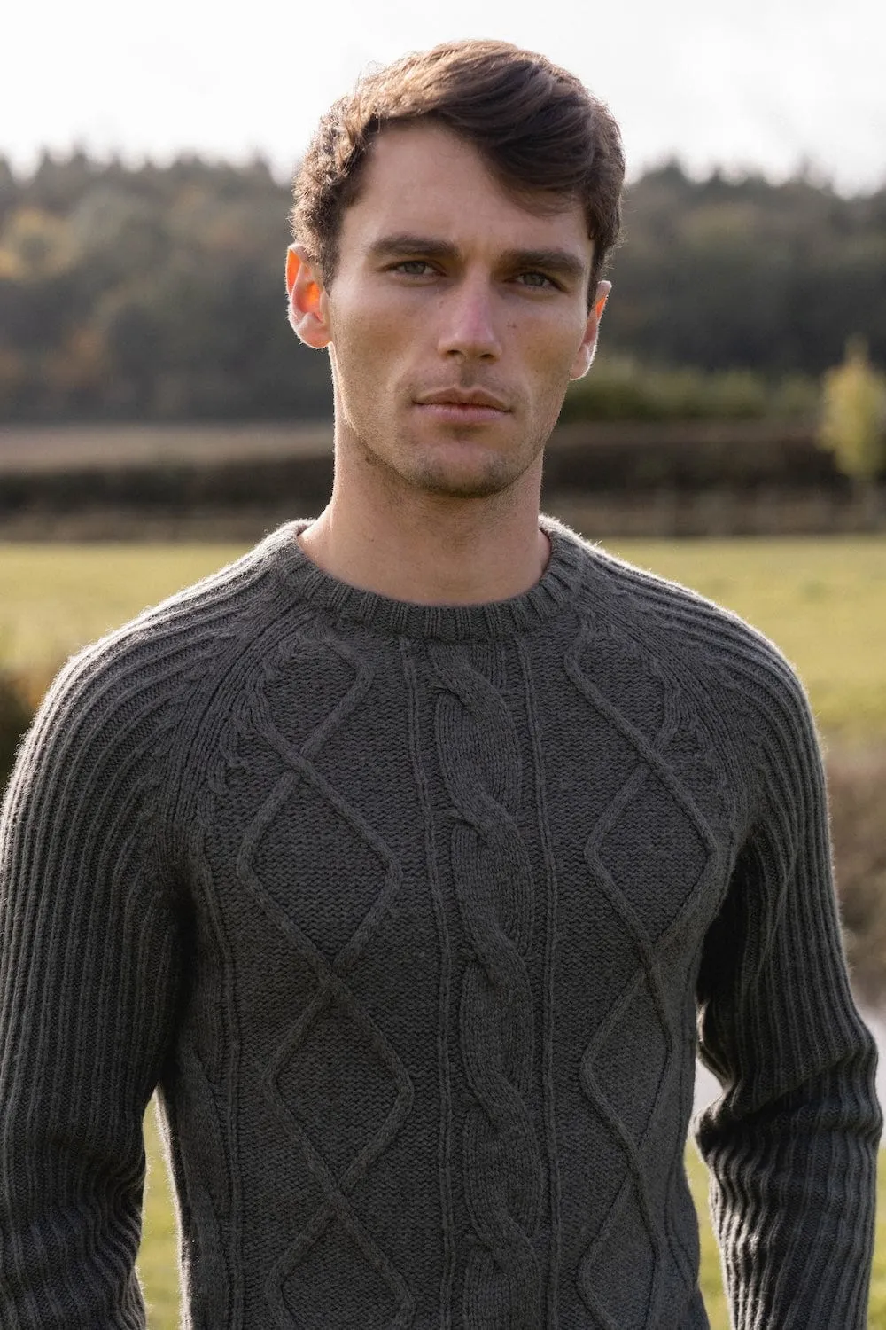 Wool Blend Chunky Cable Crew Neck in Khaki